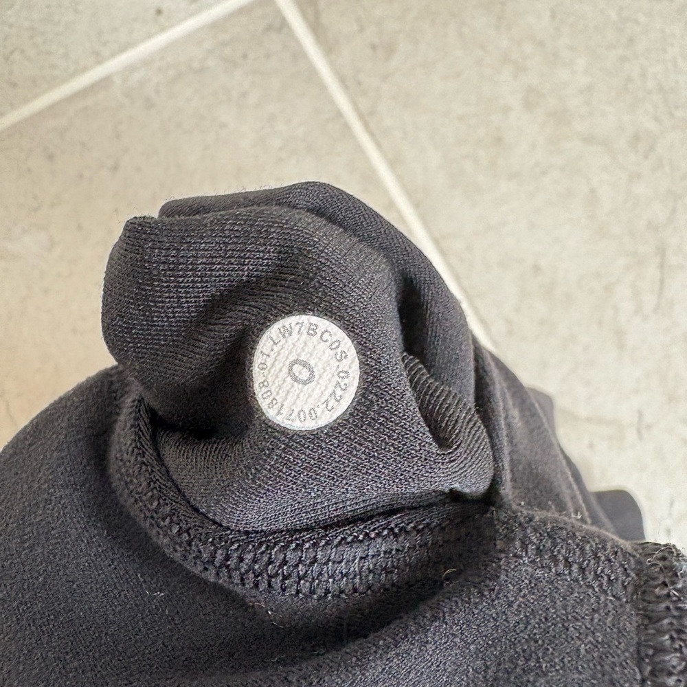 Lululemon High-Waisted Shorts - Picture 4 of 5